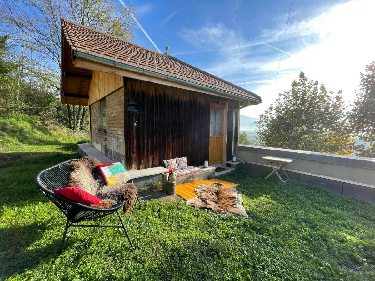 Jolie Cabane Avec Jacuzzi Pour Les Amoureux De La Nature Tullins Eksteriør bilde
