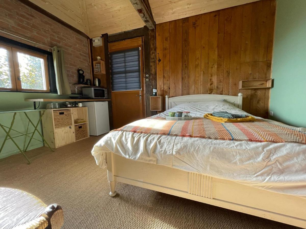 Jolie Cabane Avec Jacuzzi Pour Les Amoureux De La Nature Tullins Eksteriør bilde
