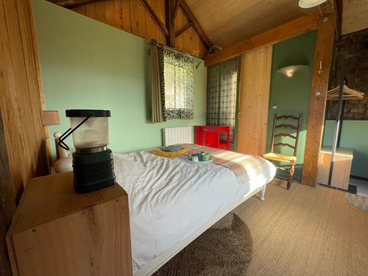 Jolie Cabane Avec Jacuzzi Pour Les Amoureux De La Nature Tullins Eksteriør bilde